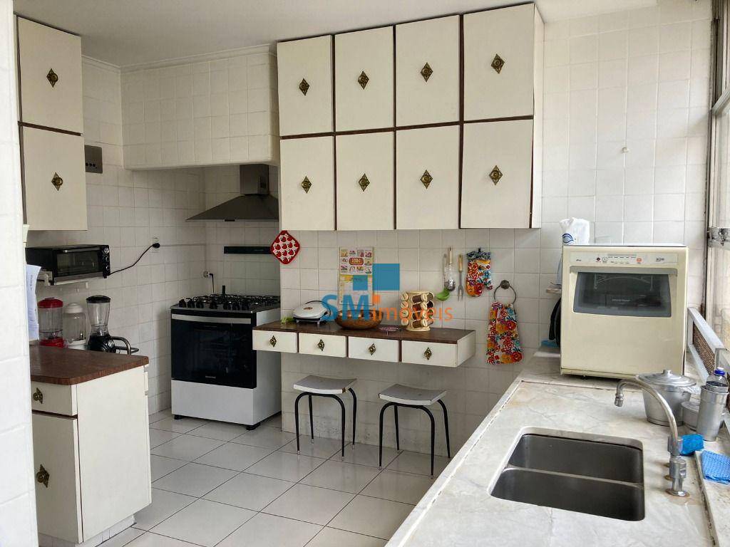 Apartamento à venda com 4 quartos, 275m² - Foto 26