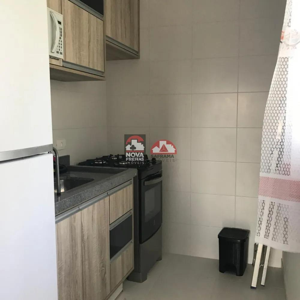 Apartamento à venda com 2 quartos, 70m² - Foto 6