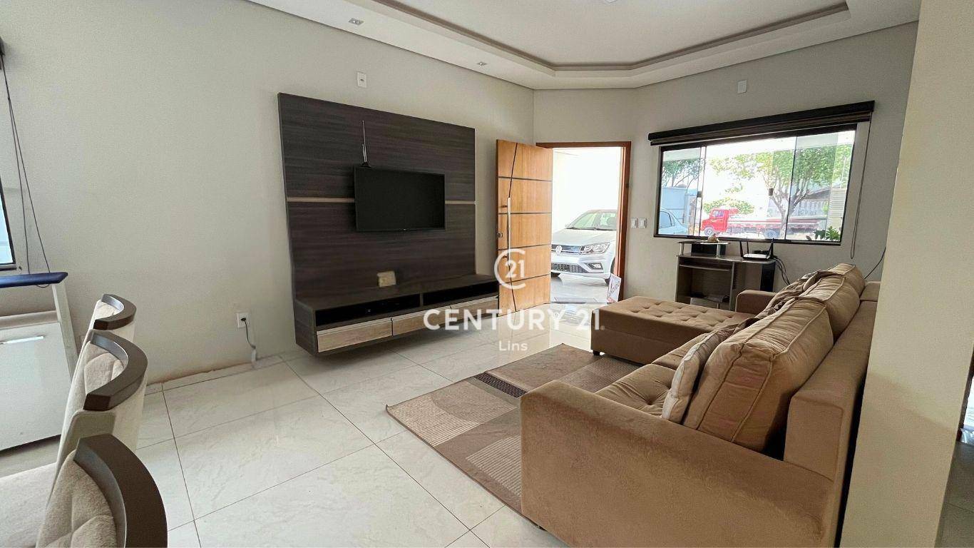 Casa à venda com 3 quartos, 300M2 - Foto 3