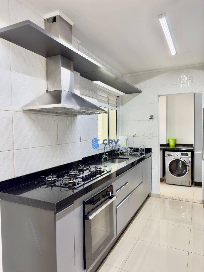 Apartamento para alugar com 3 quartos, 122m² - Foto 10