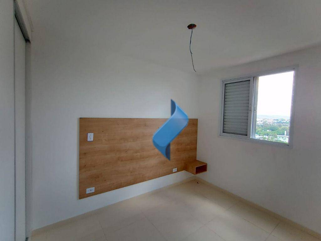 Apartamento à venda com 4 quartos, 102m² - Foto 15