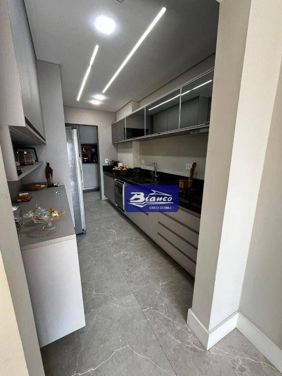 Apartamento à venda com 3 quartos, 165m² - Foto 12