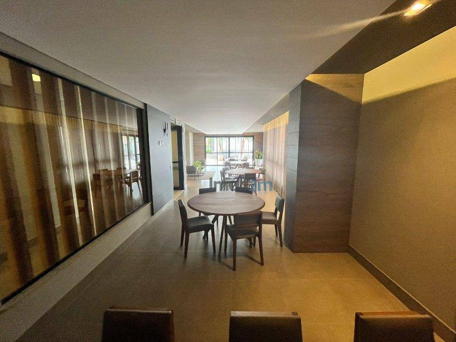 Apartamento para alugar com 2 quartos, 57m² - Foto 18