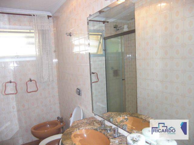 Apartamento à venda com 2 quartos, 80m² - Foto 11