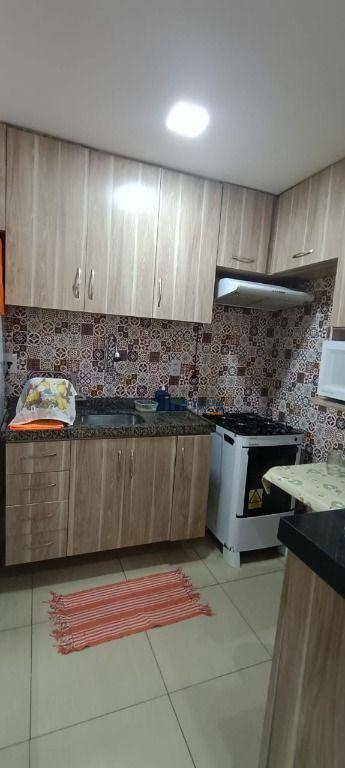 Apartamento à venda com 3 quartos, 65m² - Foto 3