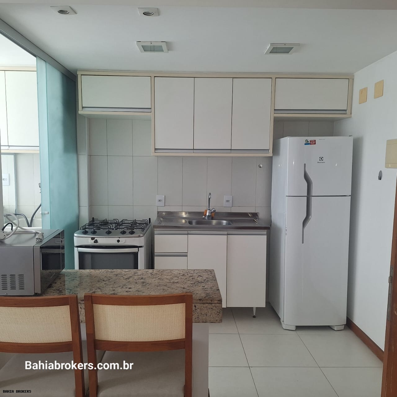 Apartamento para alugar com 1 quarto, 40m² - Foto 2