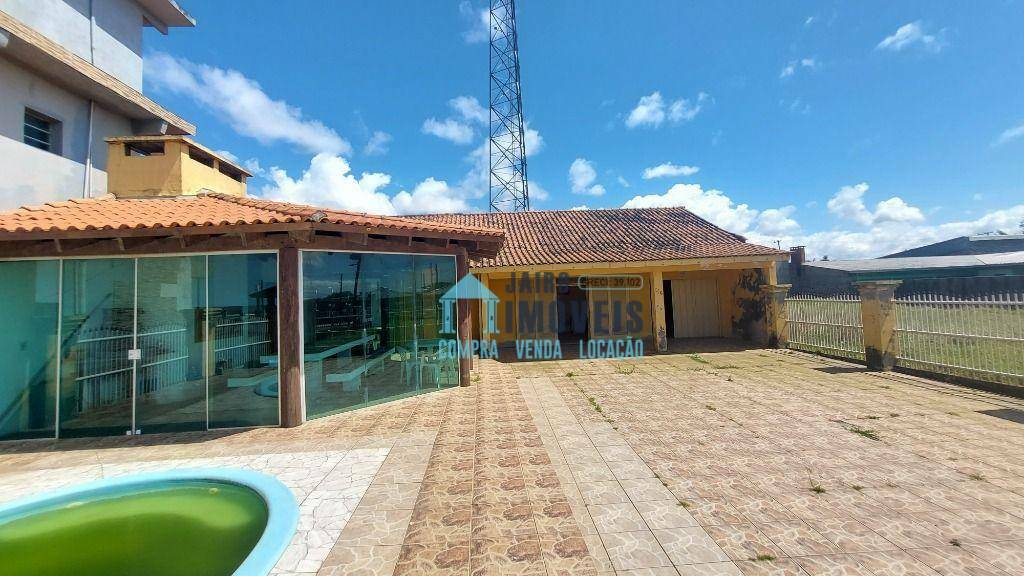 Casa à venda com 4 quartos, 450M2 - Foto 1