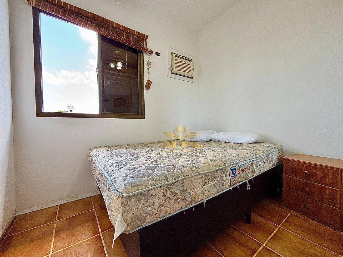 Apartamento à venda com 2 quartos, 70m² - Foto 19