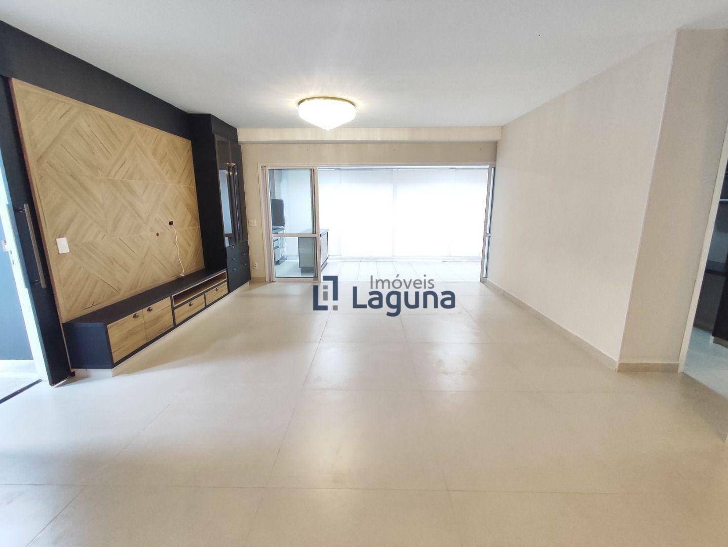 Apartamento à venda com 3 quartos - Foto 3