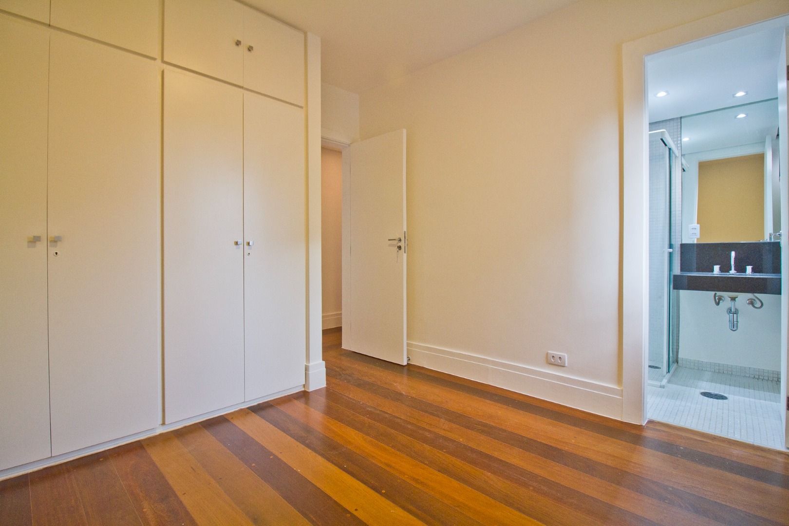 Apartamento à venda com 2 quartos, 103m² - Foto 51