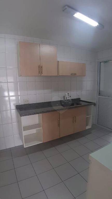 Apartamento para alugar com 2 quartos, 78m² - Foto 8