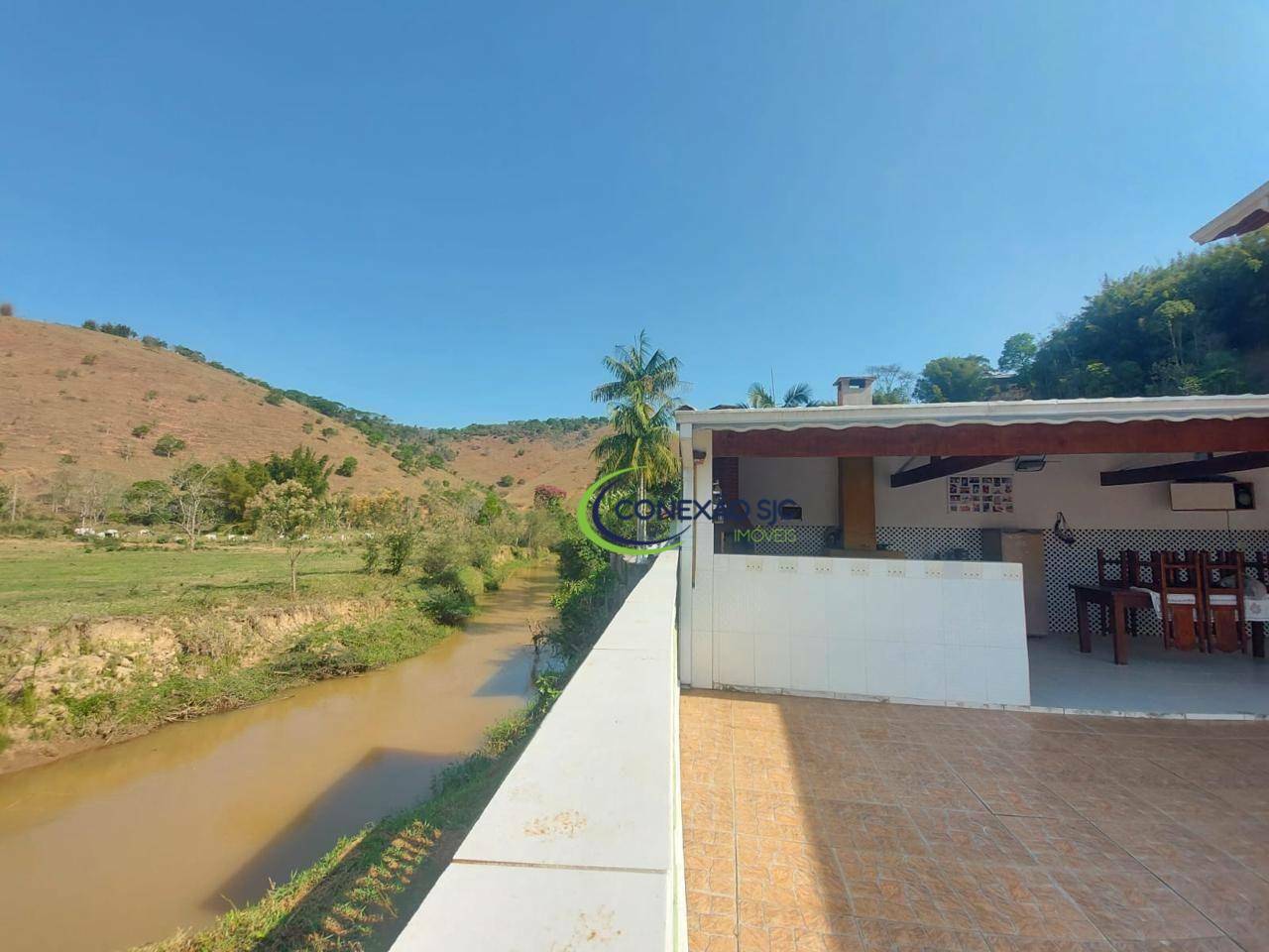 Sobrado à venda com 3 quartos, 350m² - Foto 4