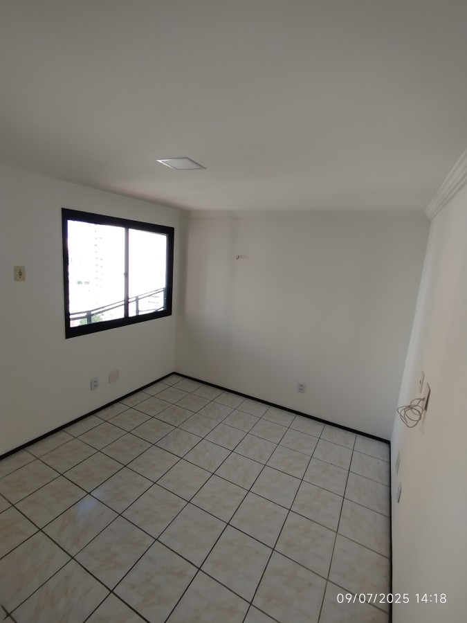 Apartamento para alugar com 3 quartos, 131m² - Foto 25