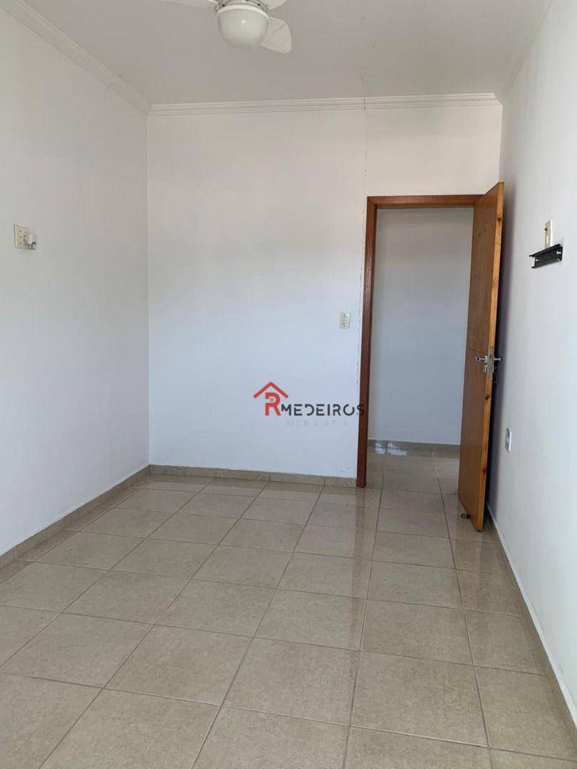 Apartamento à venda com 3 quartos, 103m² - Foto 9