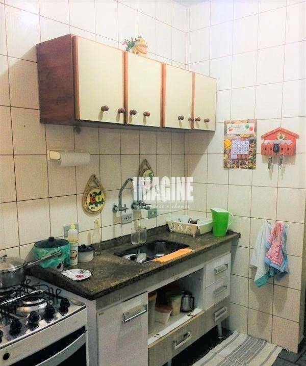 Sobrado à venda com 3 quartos, 150m² - Foto 4