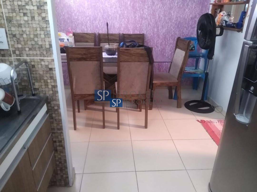 Apartamento à venda com 2 quartos, 65m² - Foto 4
