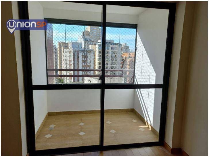 Apartamento à venda com 2 quartos, 70m² - Foto 22