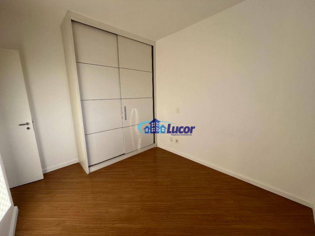 Apartamento para alugar com 2 quartos, 54m² - Foto 13