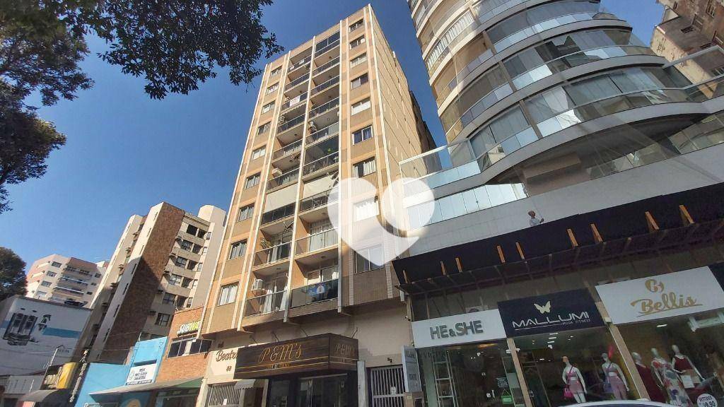 Apartamento à venda com 2 quartos, 105m² - Foto 2