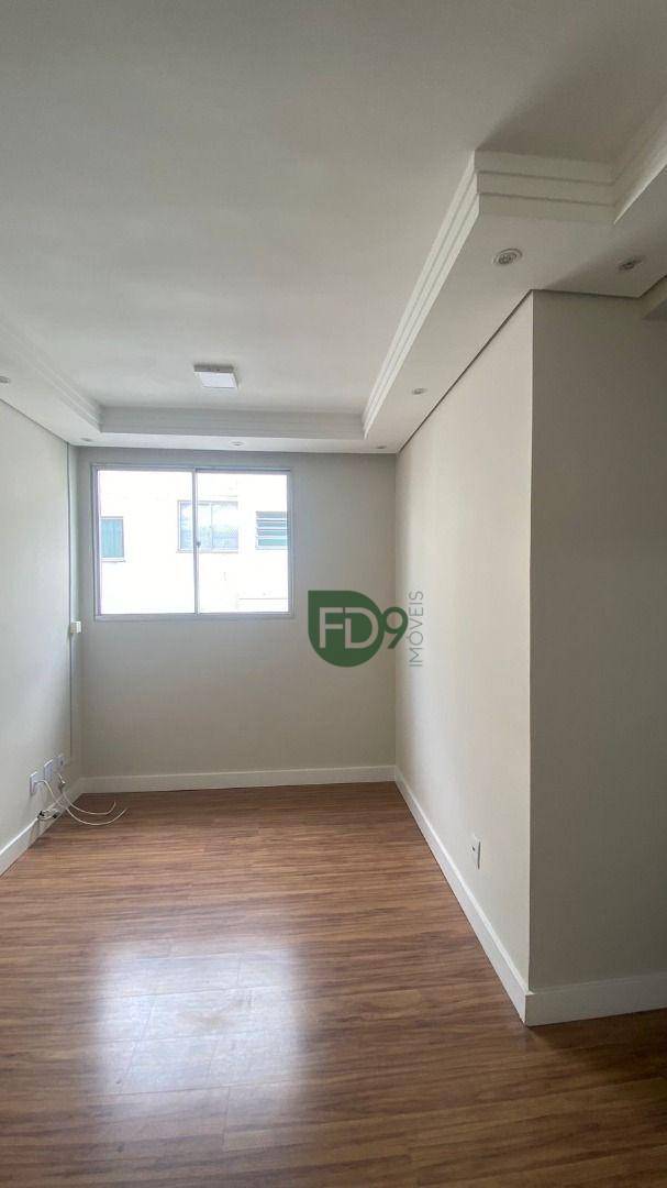 Apartamento à venda com 2 quartos, 52m² - Foto 2
