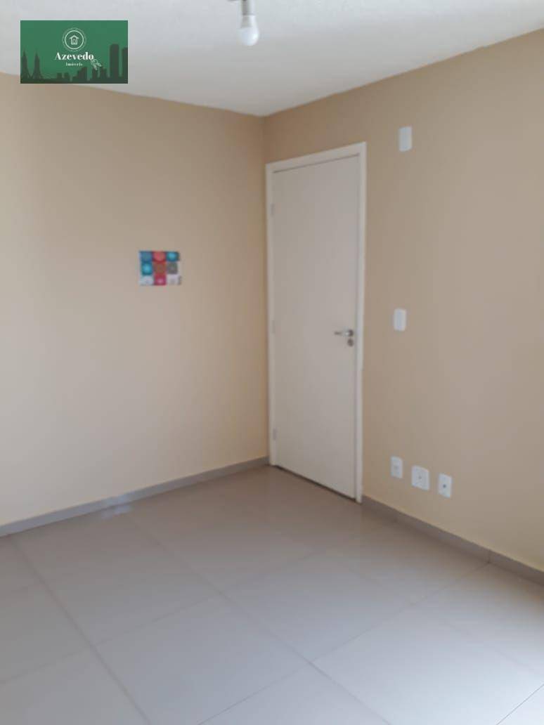 Apartamento à venda com 2 quartos, 42m² - Foto 3