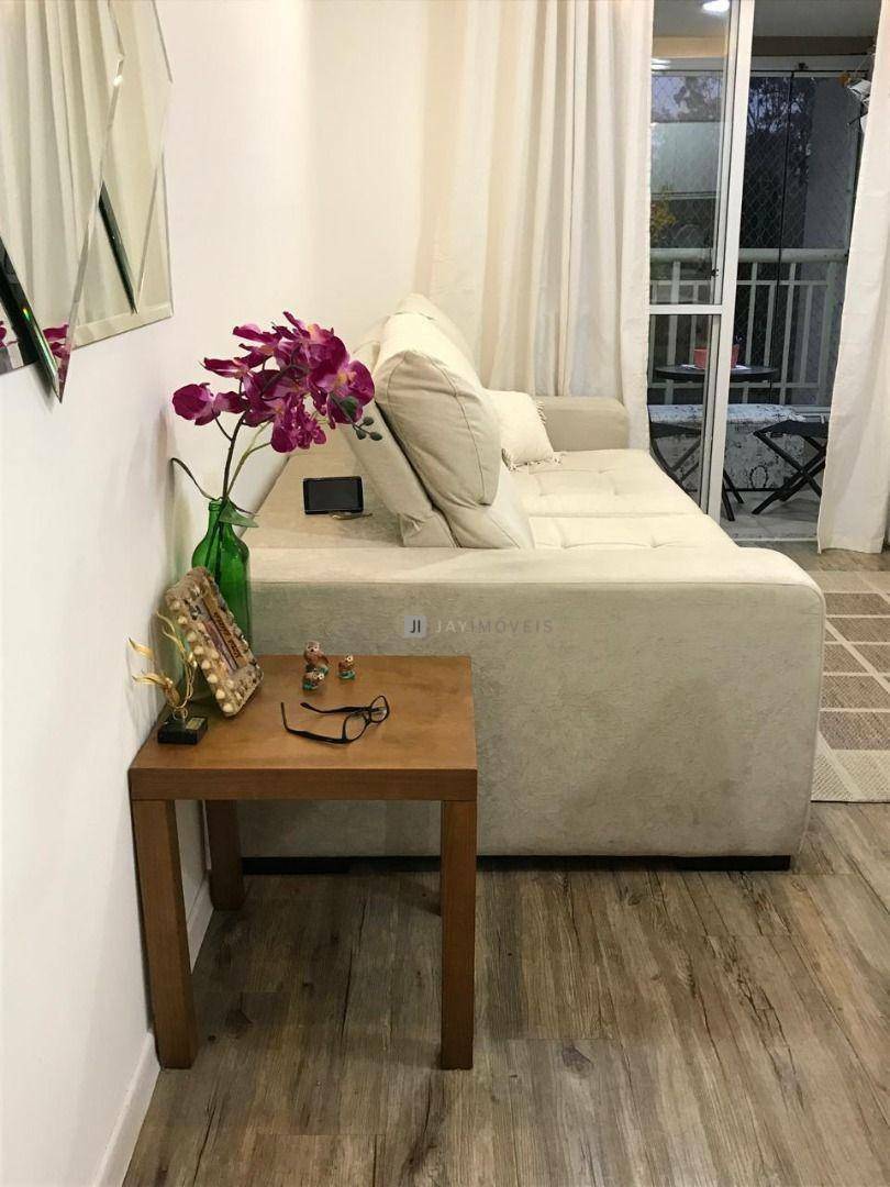 Apartamento à venda com 2 quartos, 60m² - Foto 17