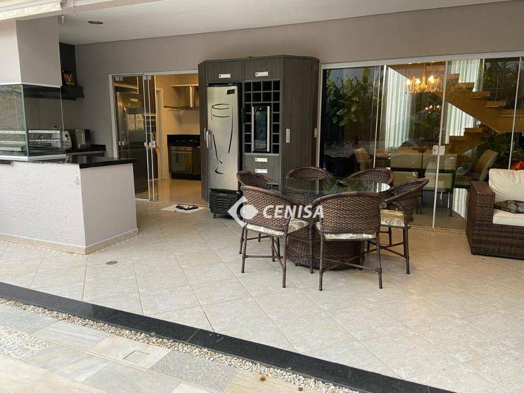 Casa de Condomínio à venda com 3 quartos, 270m² - Foto 27