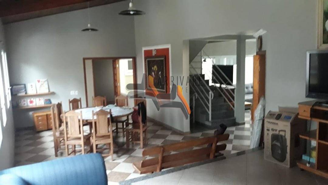 Casa de Condomínio à venda com 4 quartos, 550m² - Foto 5