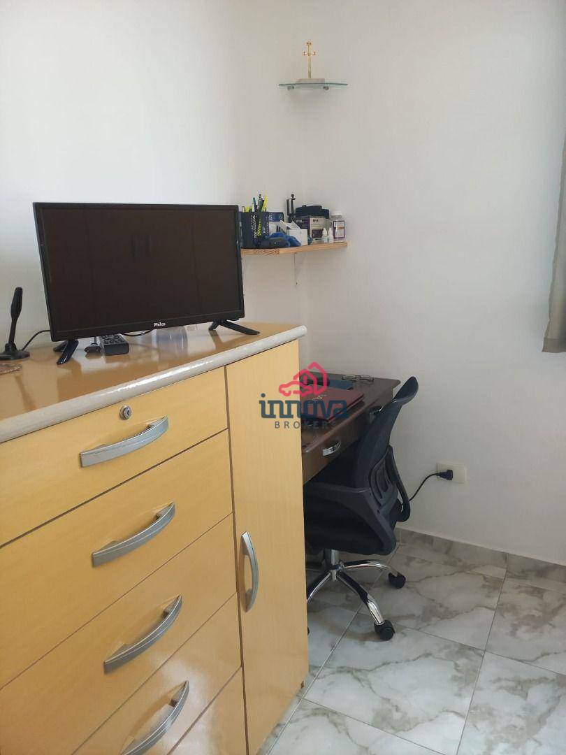 Apartamento à venda com 2 quartos, 62m² - Foto 15