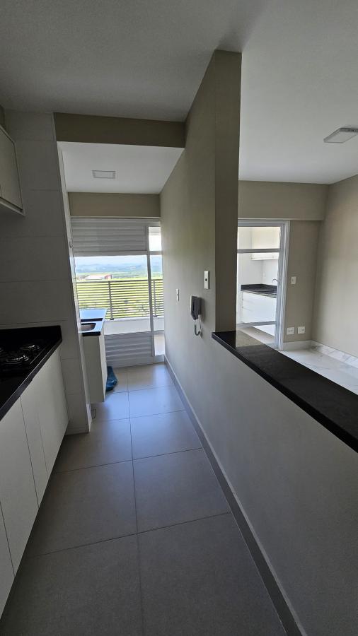 Apartamento para alugar com 1 quarto, 51m² - Foto 9