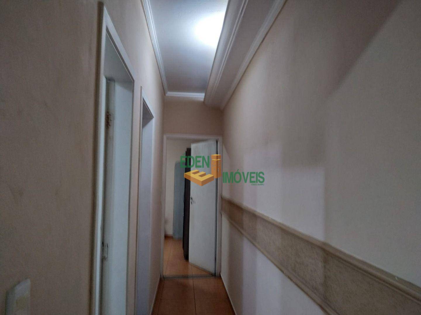 Casa à venda com 3 quartos, 147m² - Foto 8