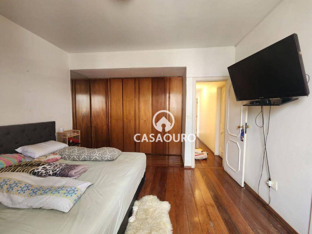 Apartamento à venda com 4 quartos, 131m² - Foto 15