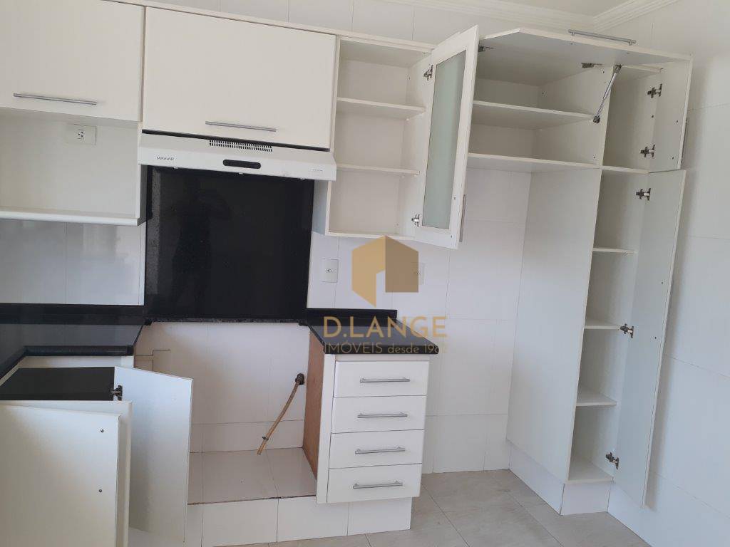 Casa à venda com 3 quartos, 210m² - Foto 12