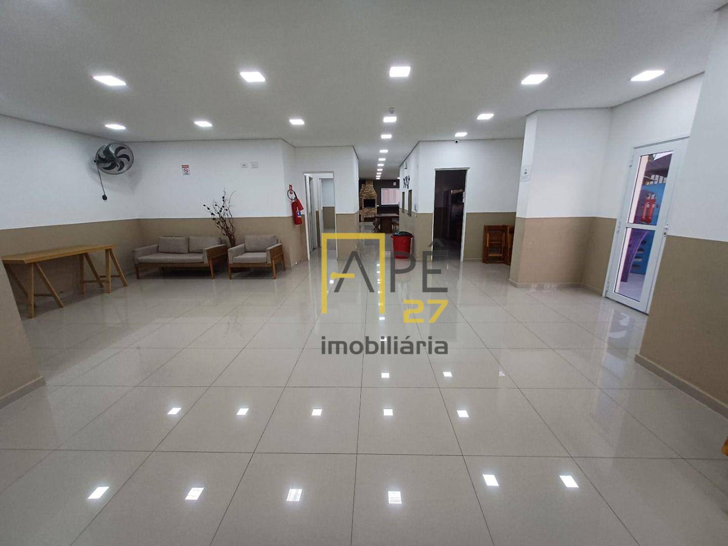 Apartamento à venda com 2 quartos, 66m² - Foto 26