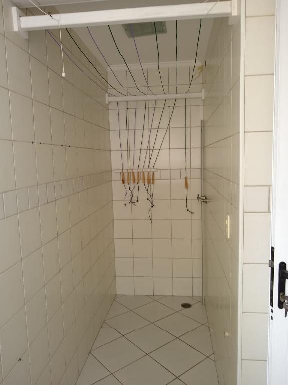 Apartamento à venda com 3 quartos, 87m² - Foto 14