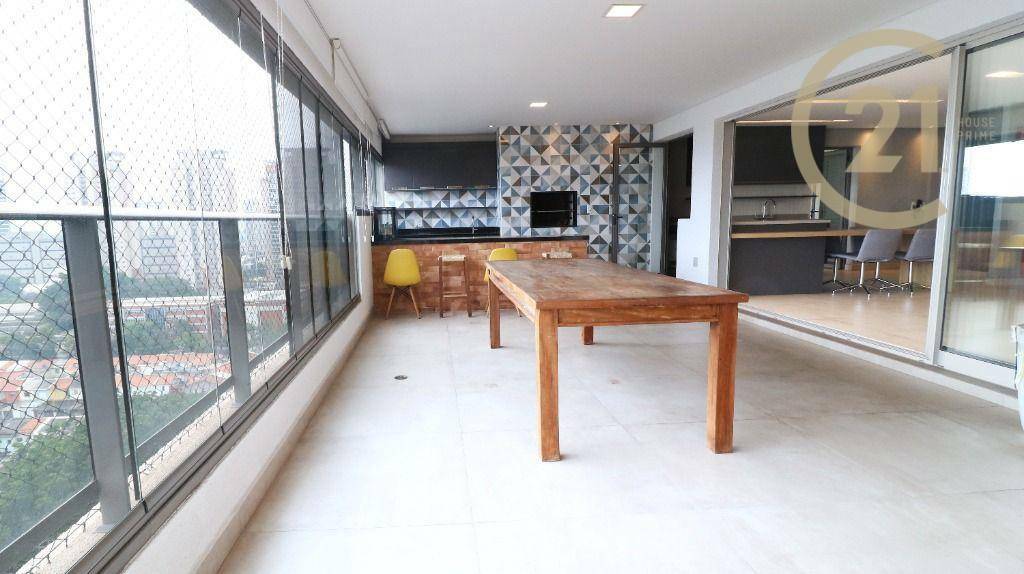 Apartamento à venda com 4 quartos, 142m² - Foto 1