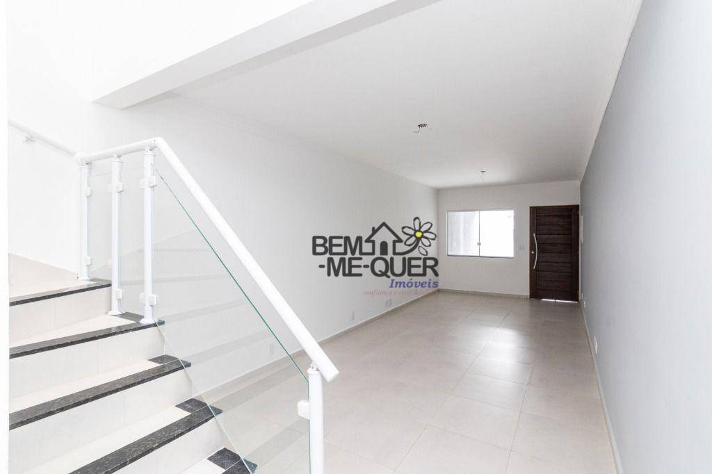 Sobrado à venda com 3 quartos, 176m² - Foto 1