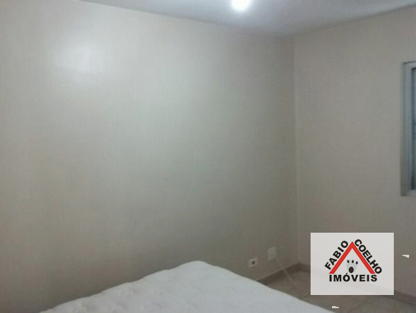 Apartamento à venda com 2 quartos, 75m² - Foto 4