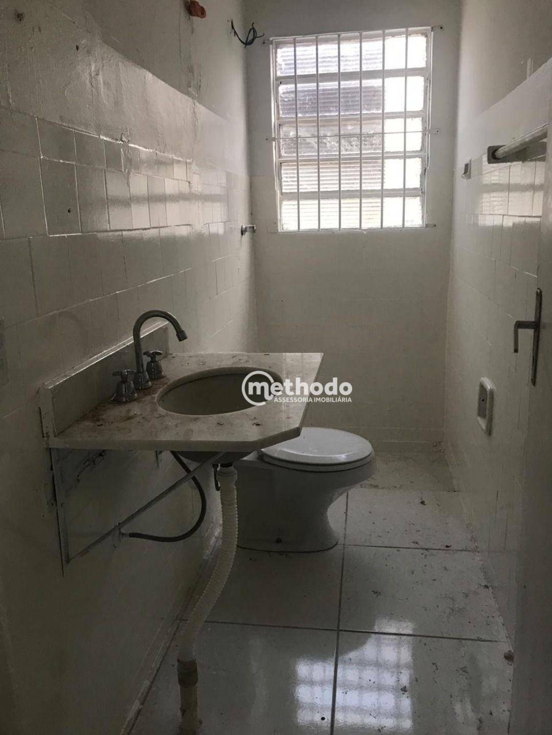 Casa à venda com 1 quarto, 243m² - Foto 9