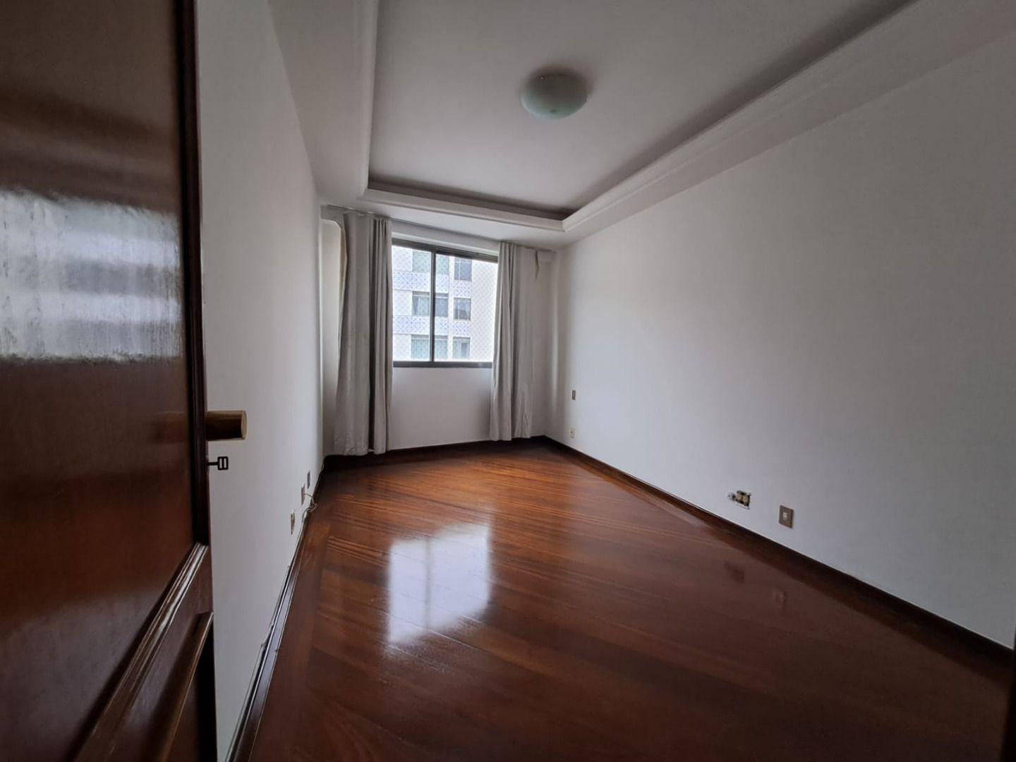 Apartamento à venda com 4 quartos, 313m² - Foto 20