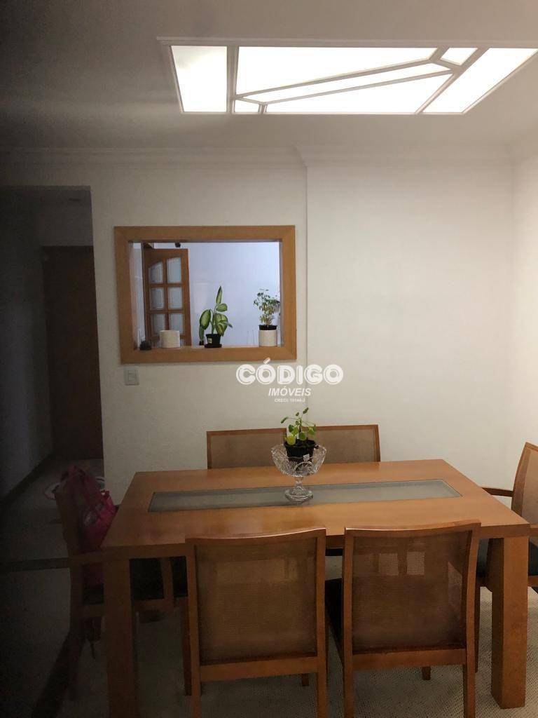 Apartamento à venda com 3 quartos, 83m² - Foto 1