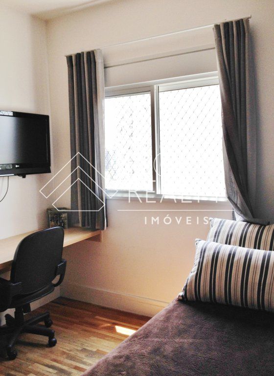 Apartamento à venda com 4 quartos, 195m² - Foto 11