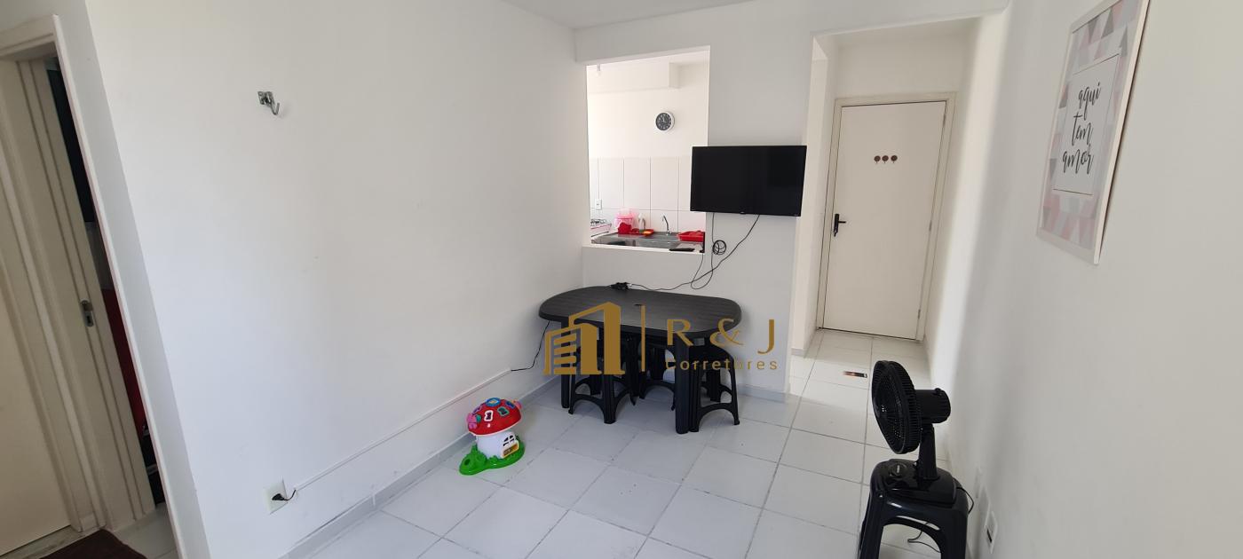 Apartamento à venda com 2 quartos, 44m² - Foto 14