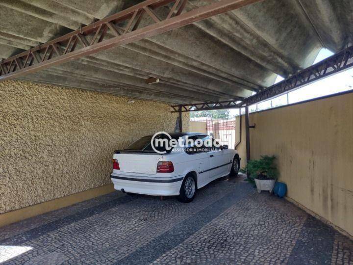 Casa à venda com 3 quartos, 260m² - Foto 25