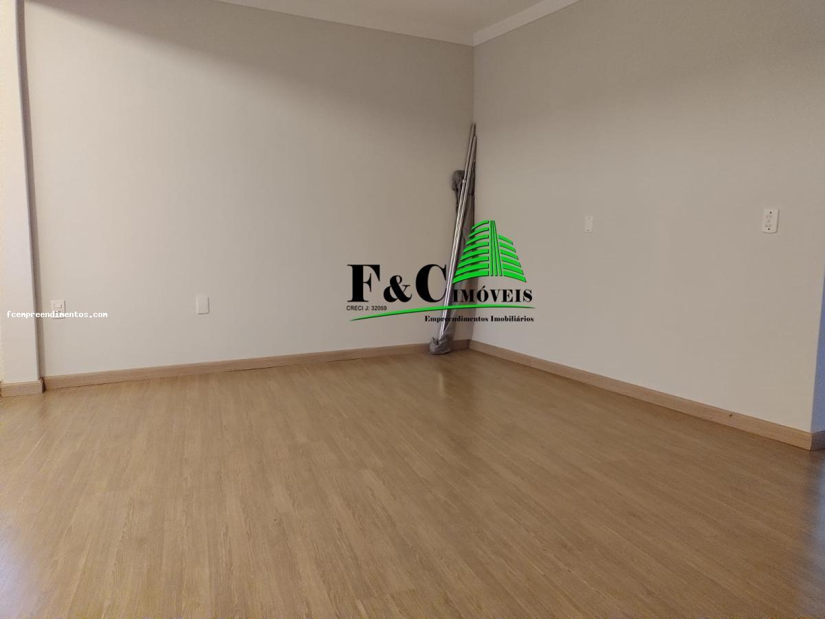 Sobrado à venda com 3 quartos, 158m² - Foto 3