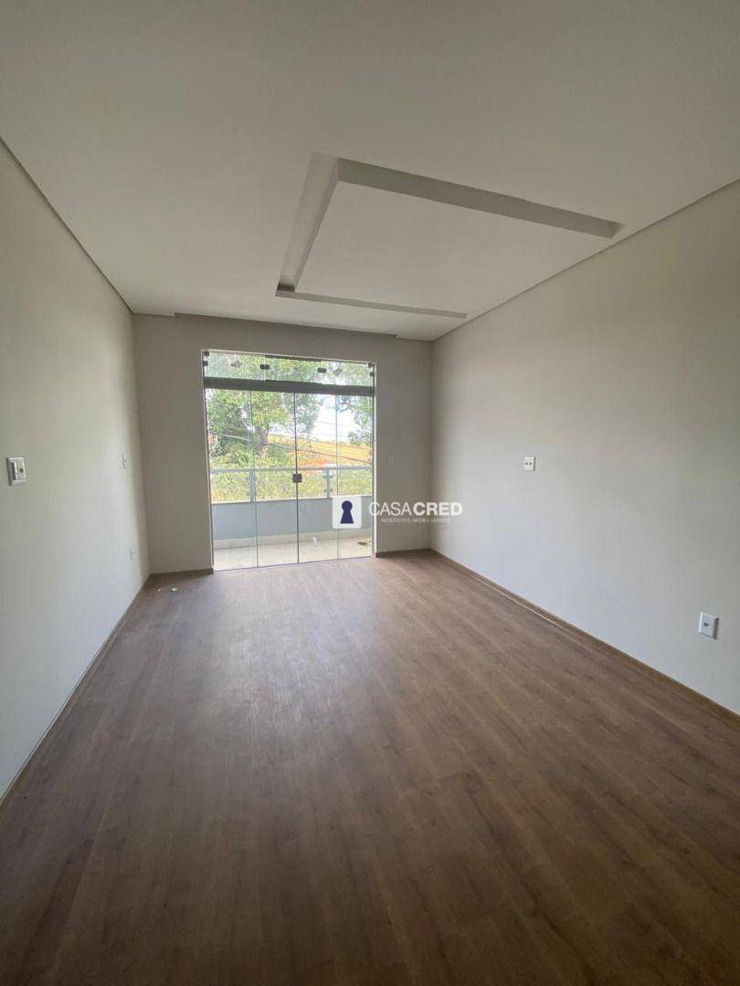 Casa à venda com 3 quartos, 170m² - Foto 10