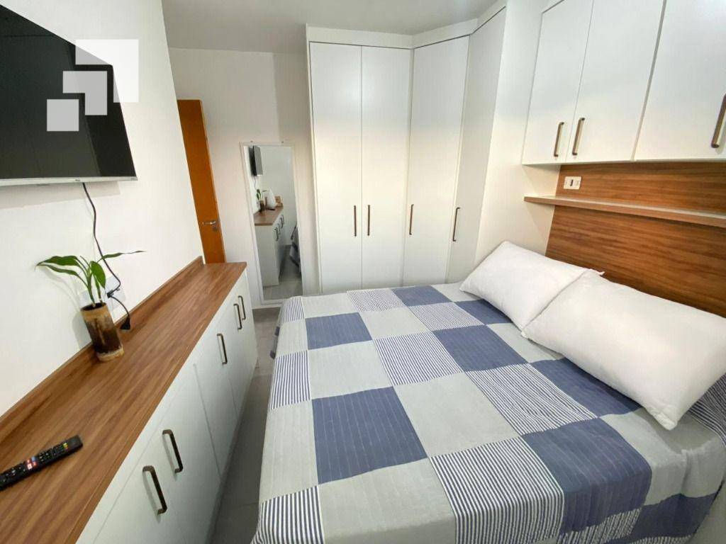 Apartamento à venda com 2 quartos, 75m² - Foto 6