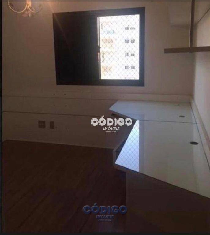 Apartamento à venda com 4 quartos, 180m² - Foto 5