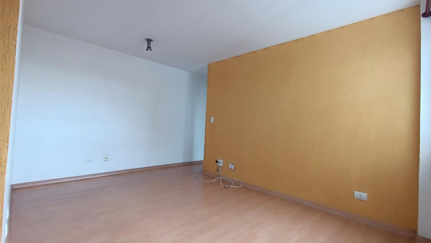 Apartamento à venda com 3 quartos, 61m² - Foto 3