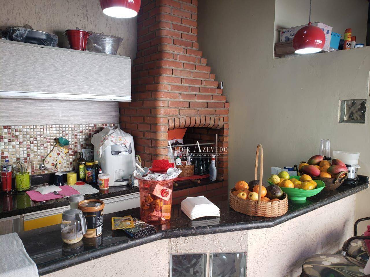 Casa à venda com 3 quartos, 170m² - Foto 8